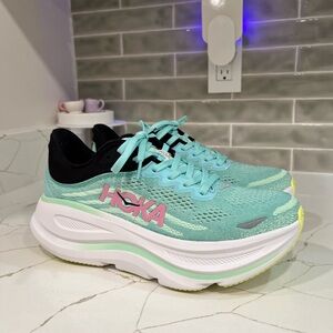 Hoka Bondi 9 Running Shoes. Women’s Size 8B Color Blue Spark Mint Fluorite